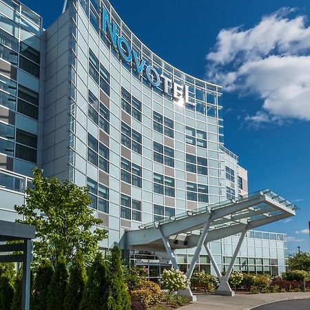Novotel Montreal Aeroport Dorval Bagian luar foto