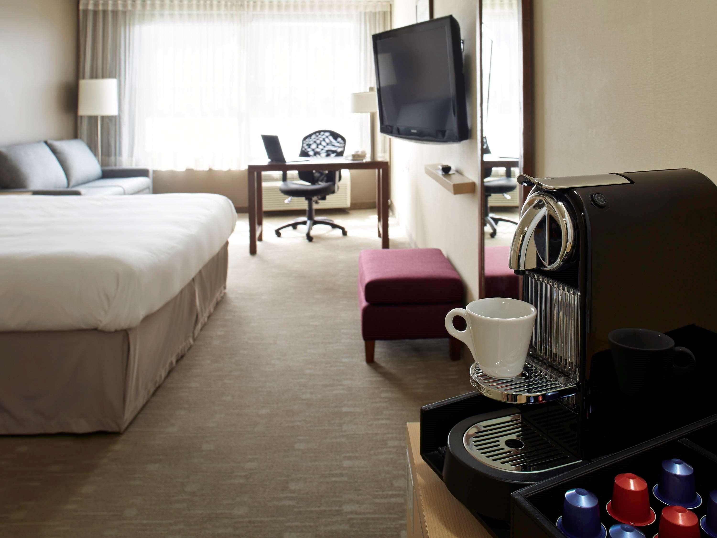 Novotel Montreal Aeroport Dorval Bagian luar foto
